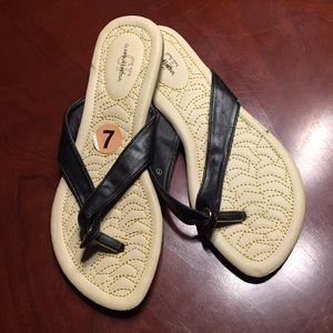 Women’s Sandals, Size 7